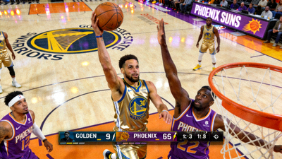 NBA勇士队对阵太阳队比赛高清直播画面截图